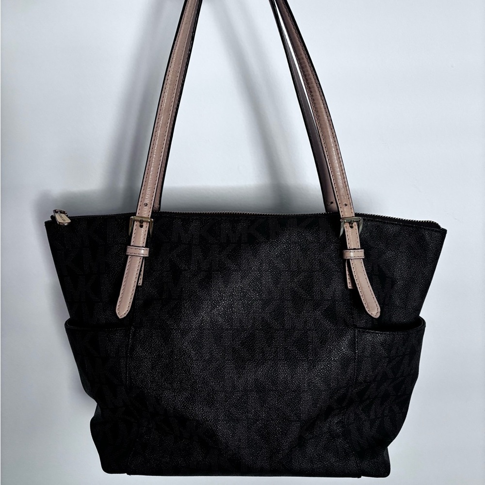 Michael Kors Signature Logo Top Zip Tote Brown Large Bag. Condition is Pre-owned